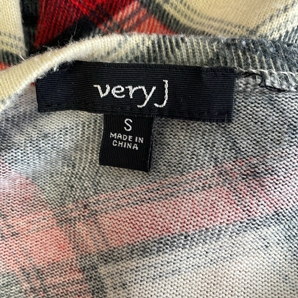 Very J Plaid Open front Cardigan - Picture 4 of 5